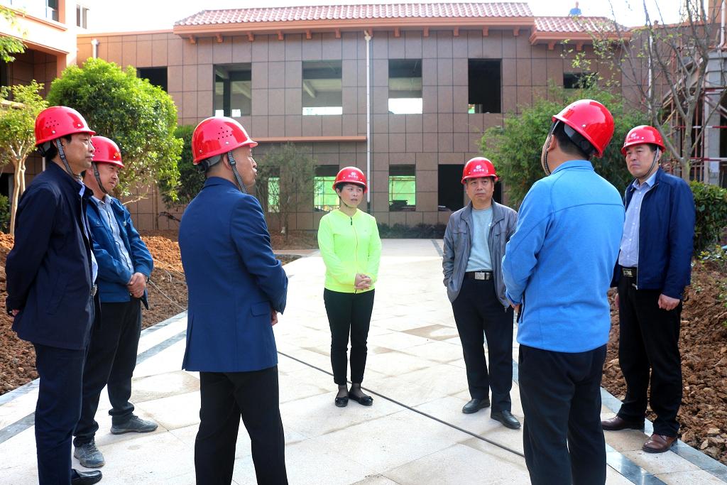 �hί��ί���y(t��ng)��(zh��n)���L�ƴ�÷һ�������˺ͼ�Է�Ŀ�䌍(sh��)��(ji��)ǰ��ȫ���a(ch��n)����